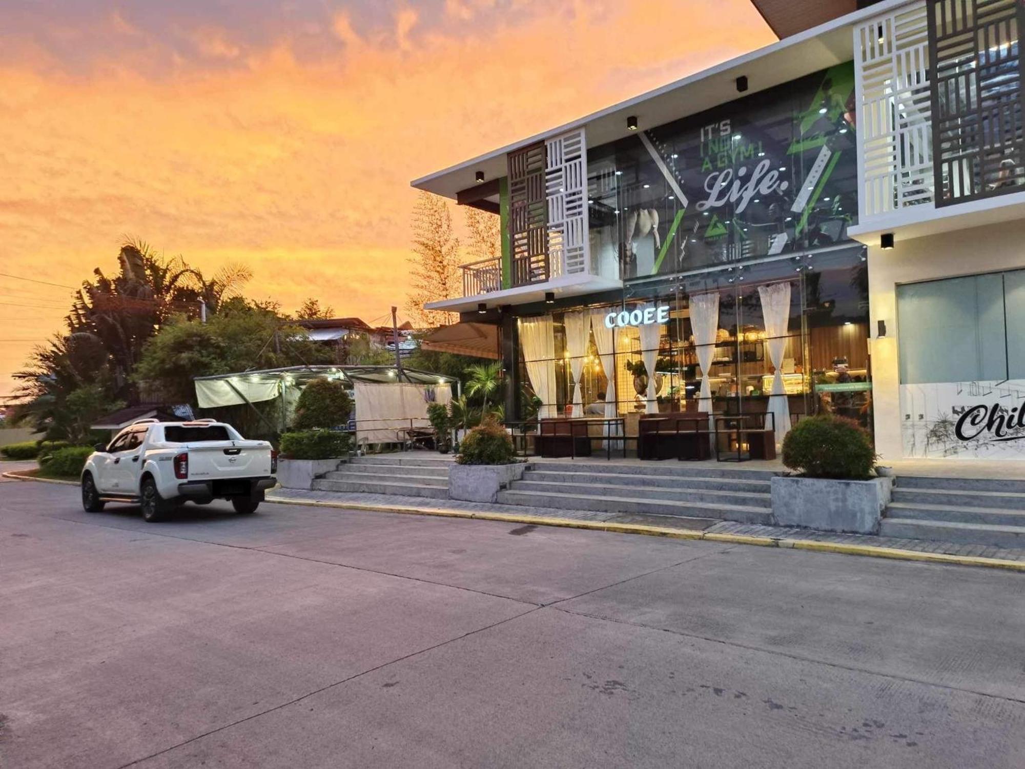 Antara Residence Studio Condo Talisay  Esterno foto